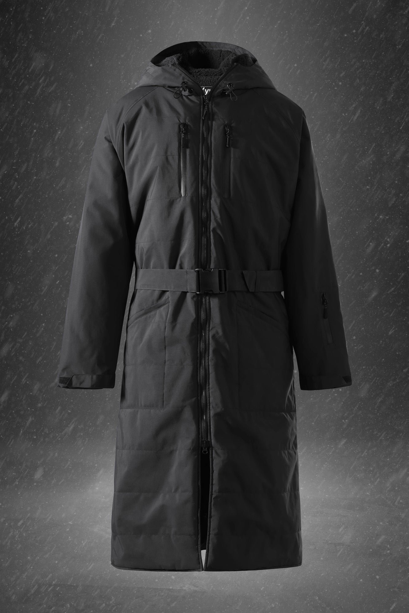 Alpine Pro Robe - Black