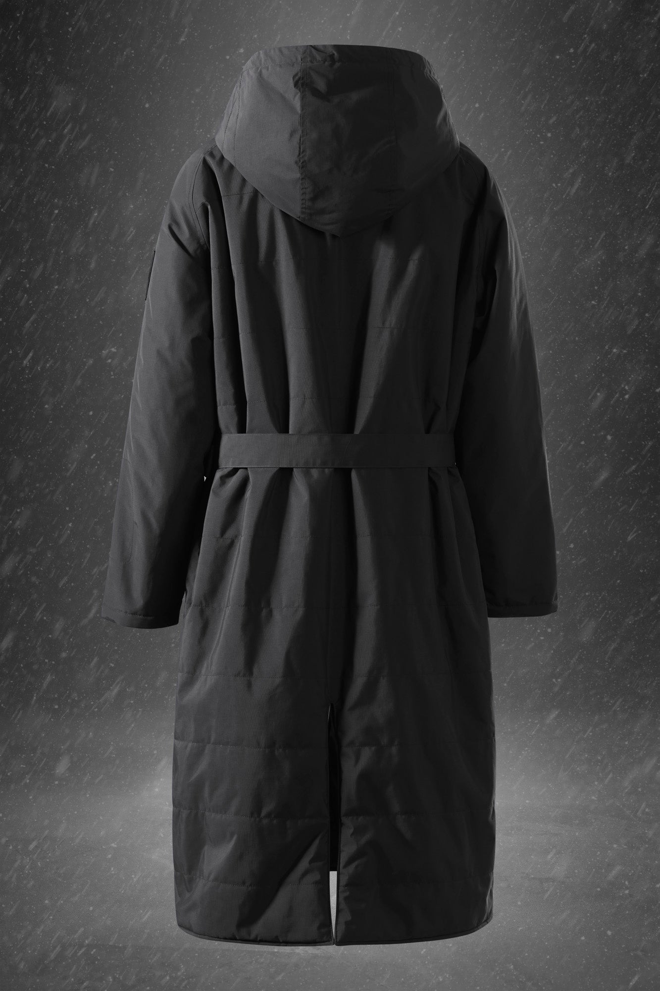 Alpine Pro Robe - Black